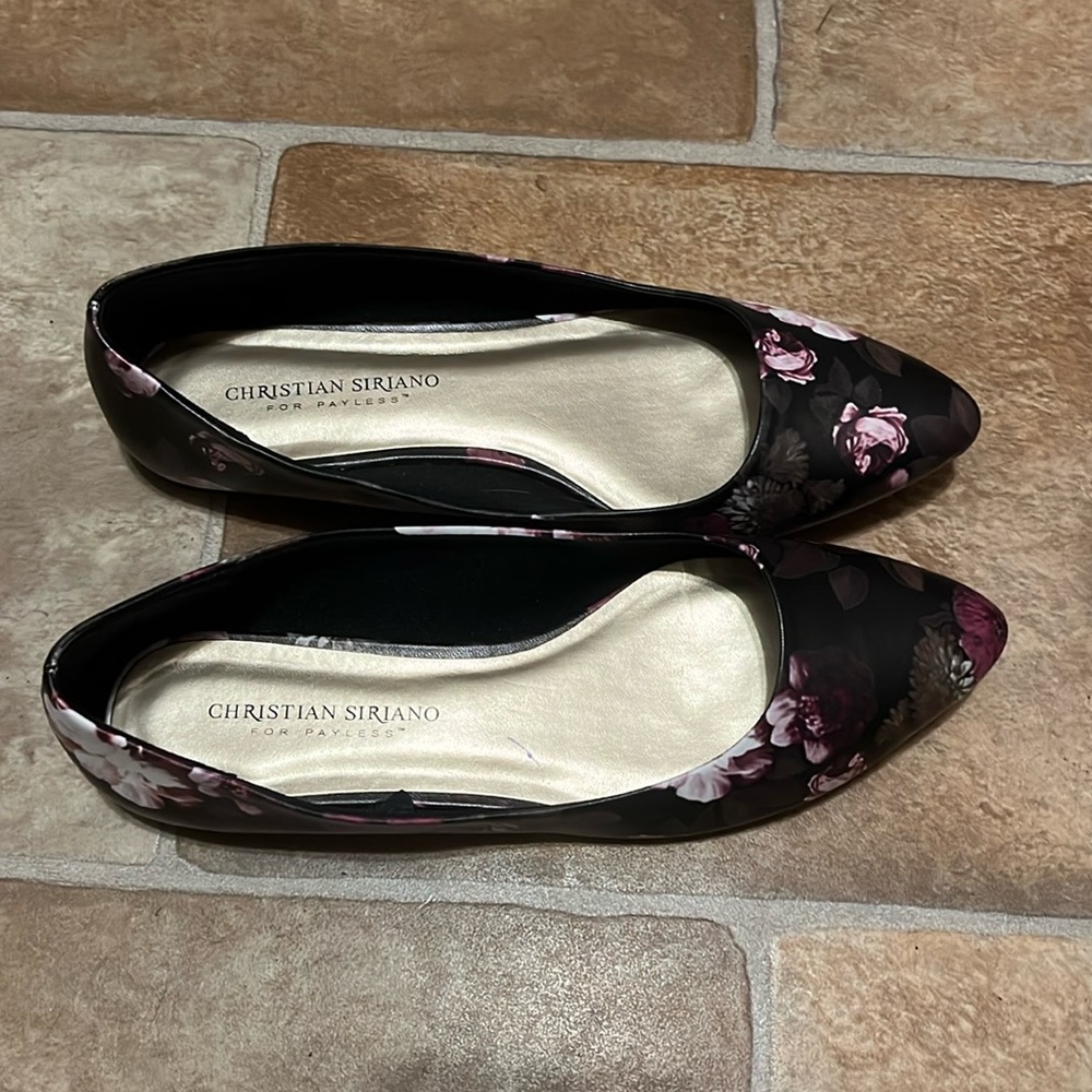 Christian Siriano Women's Floral Black Flats